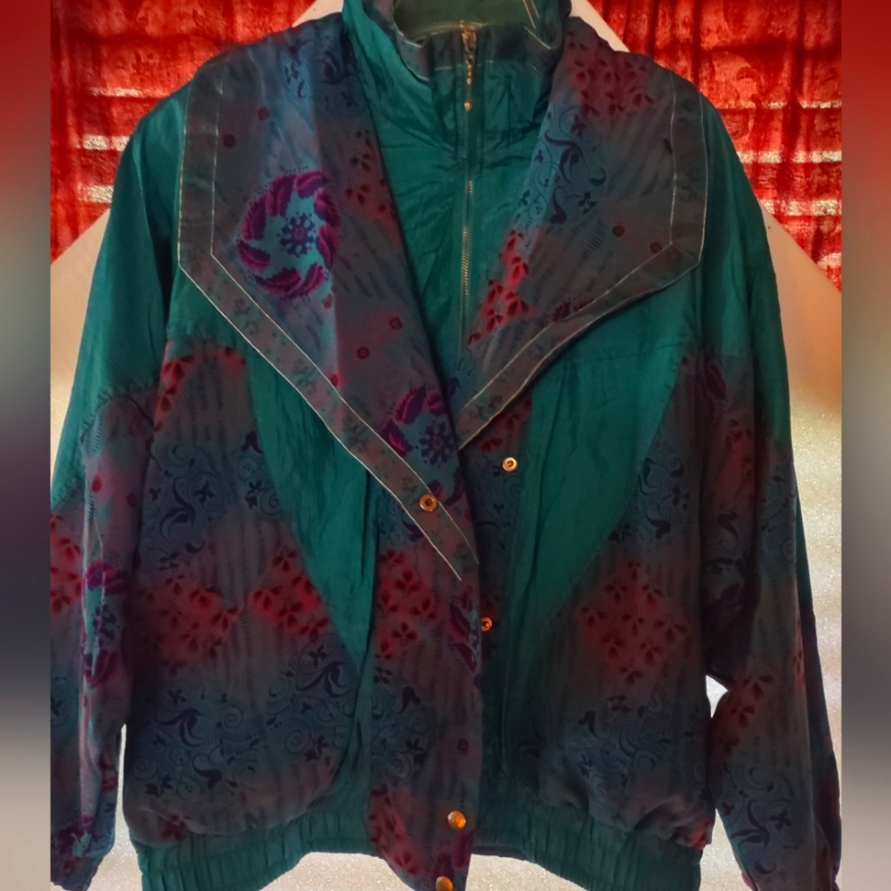 1980's 2  piece Lavon brand wind suit color jacket multi, pants green size L